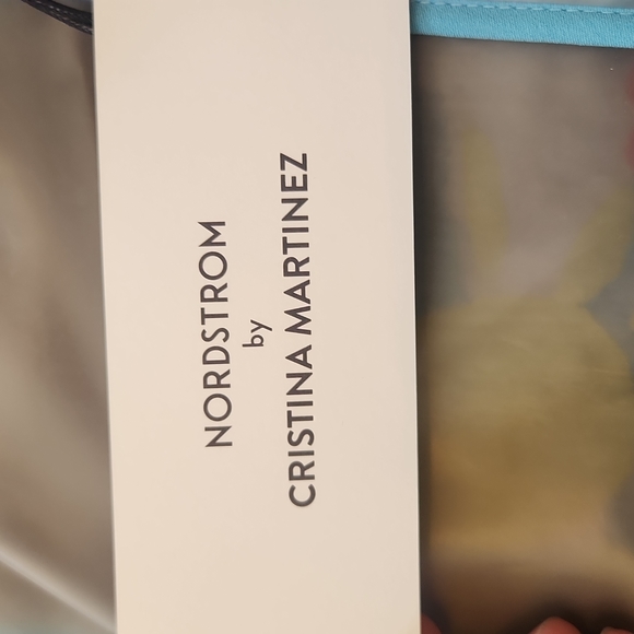 Cristina Martinez Raincoat - Picture 8 of 10